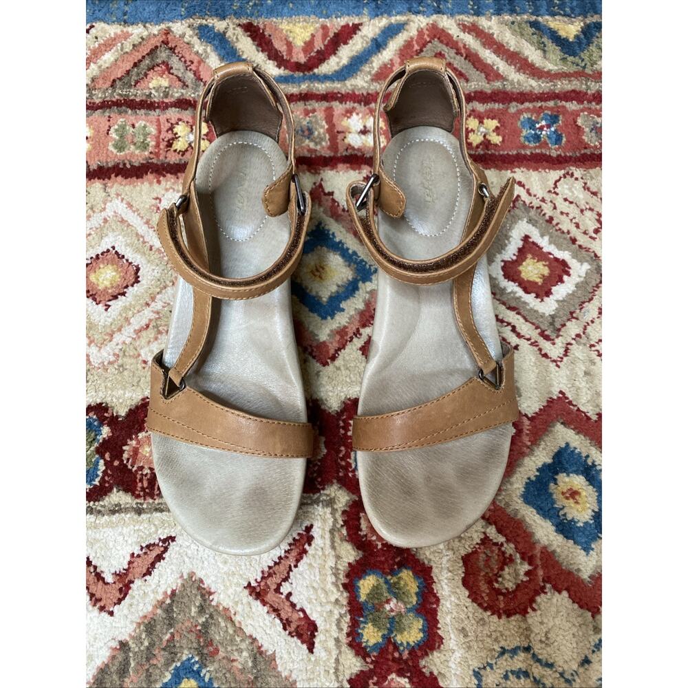 TEVA Womens 8 Camel Brown Leather Open Toe Capri Wedge Platform Sandals Boho